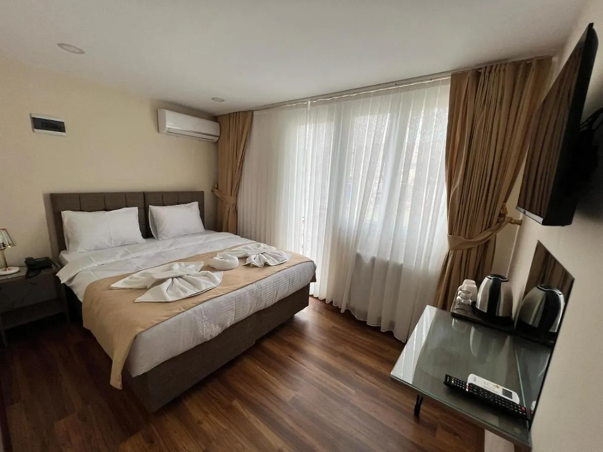 Taksim Nacre 360 Suit Istambul Turquia