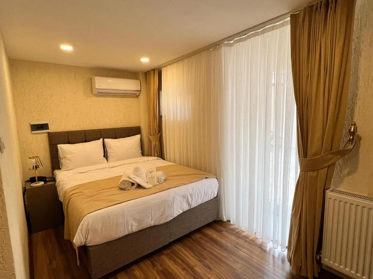 Taksim Nacre 360 Suit Istambul