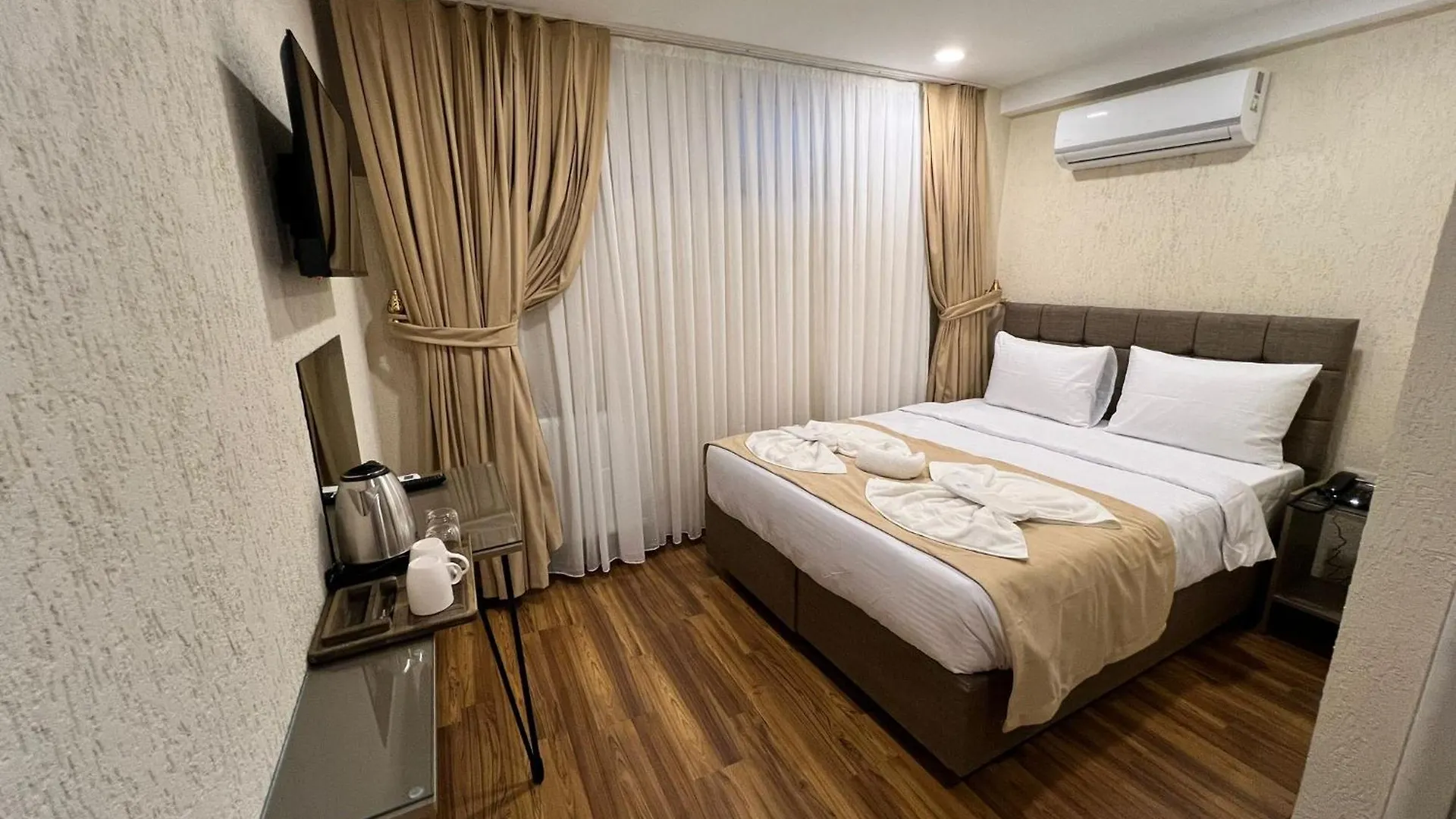 Taksim Nacre 360 Suit Istambul Turquia