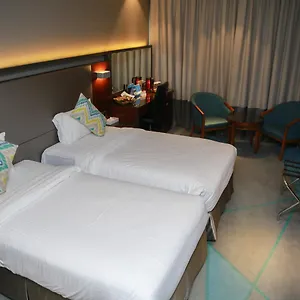 Versailles By Vieras Hotel Dubai