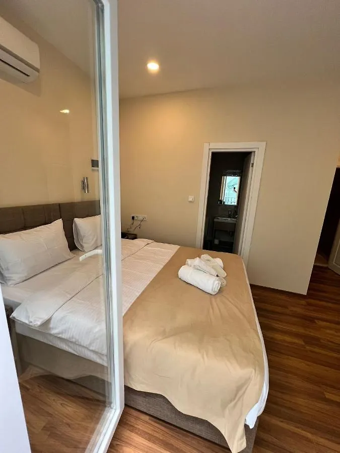 Taksim Nacre 360 Suit Provincia di Provincia di Istanbul 0*,